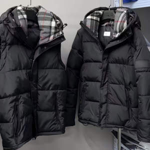 Chaqueta de Plumón Impermeable con Capucha para Hombre, Duradera, Modelo 2026, Más Vendida, Logotipo y Diseño Personalizables, Precio Bajo - Product Image 1