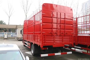 รถบรรทุกหนัก FAW JH6 4*2 เครื่องยนต์ดีเซลยูโร 5  รับน้ำหนัก 11-25 ตัน ปรับแต่งพื้นที่บรรทุกได้ - Product Image 5