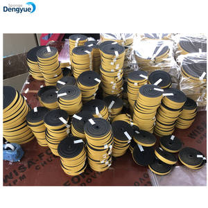 Auto-adhesivo tira del sello <span class=keywords><strong>de</strong></span> la <span class=keywords><strong>puerta</strong></span> <span class=keywords><strong>de</strong></span> la <span class=keywords><strong>ducha</strong></span> <span class=keywords><strong>de</strong></span> espuma <span class=keywords><strong>de</strong></span> goma sello <span class=keywords><strong>de</strong></span> la <span class=keywords><strong>Junta</strong></span> tira <span class=keywords><strong>para</strong></span> ventanas - Product Image 5