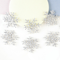 Patchs brodés en gros de bonhommes en pain d'épices scintillants, appliques de Noël thermocollantes mixtes pour chapeaux, vêtements et décorations de fêtes