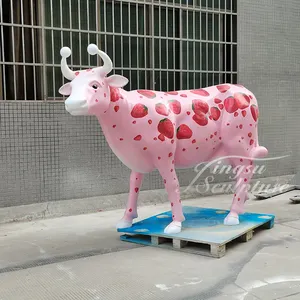 Colorido jardín al aire libre decoración animal estatua tamaño natural fibra de vidrio vaca escultura