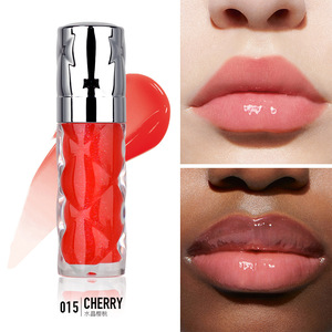 MLM Customizable A hydrating, long-lasting <b>lip</b> gloss that doesn't feel sticky and leaves <b>lips</b> looking plump mirror <b>lip</b> glaze - Product Image 3