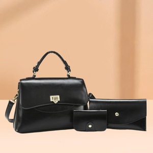 Nouveau style 2025 : Sac à main tendance européenne et américaine, sac bandoulière polyvalent, ensemble de trois sacs fourre-tout - Product Image 1