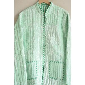 Chaqueta Acolchada de Terciopelo, Terciopelo Arrugado Hecho a Mano, Ribete a Cuadros, Abrigo Boho Oversize, Chaqueta Acolchada, Chaqueta Acolchada de Terciopelo - Product Image 6