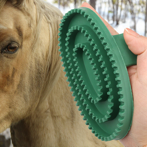 BLUHORSE Factory Wholesale Custom Logo Horse Grooming <b>Brush</b> Pet Dog Bath Curry Comb with Rubber Material - Product Image 3