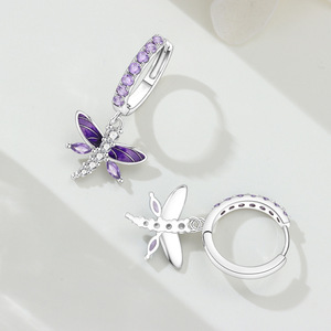 Pendientes de libélula de cobre blanco de dos tonos, pendientes originales de alta gama, accesorios para mujer - Product Image 3