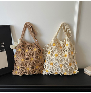 Sac à bandoulière bohème en crochet avec motif floral ajouré, sac fourre-tout d'été pour femme, fabricant de sacs personnalisés - Product Image 1