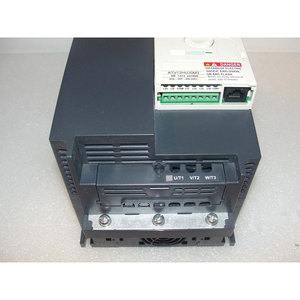 ไดรฟ์ปรับความถี่ Schneider ATV12HU30M3 3kW 4HP 200-240V สามเฟส พร้อมระบบควบคุม V/F ระดับ IP20 - Product Image 4