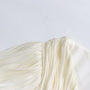 เดรสแฟชั่นผู้หญิงมาใหม่ ดีไซน์เรียบหรู ทรงเข้ารูป จับจีบ 3 มิติ  รักษ์โลก - Product Image 5