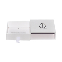 Caja de Regalo Moderna y Ecológica con Cajón, Logotipo Personalizado, Recubrimiento UV, Laminado Mate y Grabado en Relieve para Empaque de Joyería