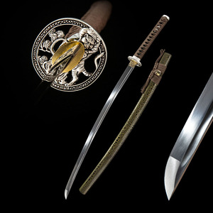 Katana 102cm Esprit Tigre Japonais Iaido, Katanas de Samouraï, Accessoire de Sécurité Non Aiguisé, Forgé à la Main en Acier Carbone, Cadeau de Collection pour Homme - Product Image 1
