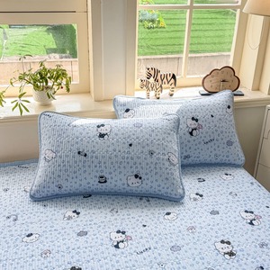 Juego de Tres Piezas de Cubrecama de Algodón Acolchado con Sábana Acolchada, Apto para Todas las Estaciones - Product Image 2