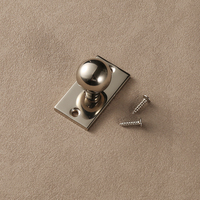 Poignée de porte ronde moderne finition chrome avec rosette carrée, serrure pour chambre et salle de bain