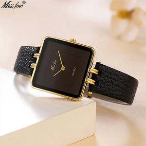 El Reloj de Cuarzo de Lujo para Mujer Más Vendido, Elegante y Sencillo, con Esfera Dorada y Negra, Resistente al Agua - Product Image 2