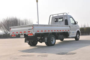 Camioneta KAMA V15, 1.5T de Carga Útil, Motor 2.0L, Estándar Euro 6, Cabina de Una Fila para Transporte Comercial - Product Image 3