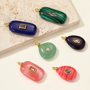 จี้หินธรรมชาติทองเหลือง P67 รุ่นใหม่ ขายดี ประดับด้วยพลอยหลากสี สำหรับทำเครื่องประดับ DIY ขายส่ง - Product Image 2