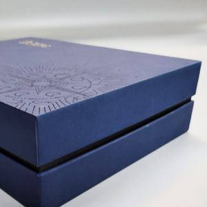 กล่องของขวัญแบบมีฝาปิดและฐานแบบอาร์ตสุดหรูพร้อมโ<span class=keywords><strong>ล</strong></span>โก้ปั๊มฟอย<span class=keywords><strong>ล</strong></span>์สีเงินสีทอง - Product Image 2