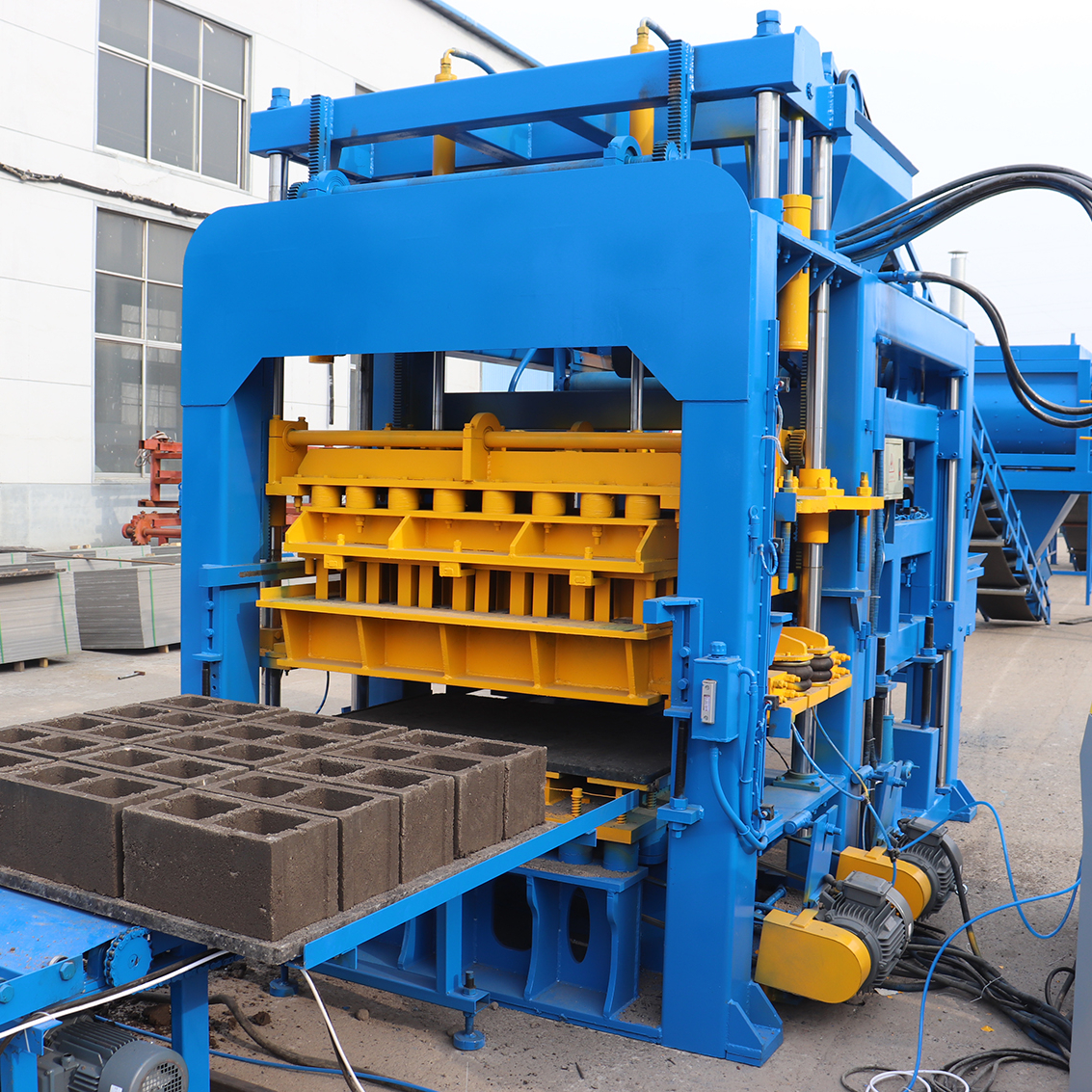 Qt12-15 с широким спектром применения бетона экологический блочный кирпичный пресс для изготовления кирпича по низкой цене