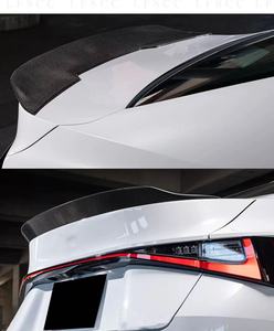 AT Style pour Lexus est le kit de carrosserie en fibre de carbone Spoiler de diffuseur arrière à lèvre avant - Product Image 6