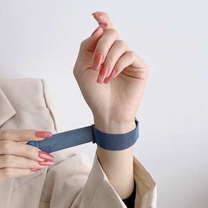 Correa de pulsera de metal para <span class=keywords><strong>Apple</strong></span> <span class=keywords><strong>Watch</strong></span> Ultra 49mm 45mm 41mm <span class=keywords><strong>44mm</strong></span> 40mm 42mm 38mm correa de reloj magnética de acero inoxidable de doble sección - Product Image 4