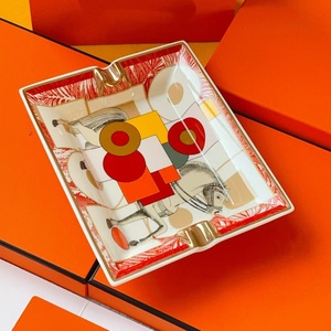 American Style Colorful Ceramic Desktop Ashtray Luxury Gifts <b>Set</b> <b>Square</b> Custom - Product Image 1