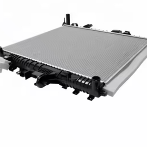 Radiador de refrigerante de aluminio 17119896292 para <span class=keywords><strong>Bmw</strong></span> 5 'Series G11 G12 G30 G32 F90 Radiador de tanque de agua para Snowtech Radiador <span class=keywords><strong>BMW</strong></span> F30 N20 - Product Image 4