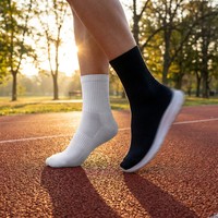 Chaussettes de sport en maille tricotée ventilée pour adultes, chaussettes mi-mollet respirantes pour hommes, performance athlétique, pour la gym