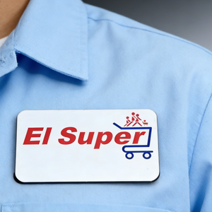 Placa de Identificación Personalizada de Aleación de Zinc de Dos Colores con Clip y Letras Grabadas para Empleados de Supermercados - Product Image 3