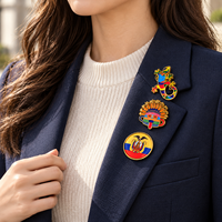 Badges de revers personnalisés de haute qualité en métal émaillé, avec sequins, modernes, souples et rigides, pour la mode, vente en gros, design sur mesure