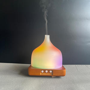 Unieke Gift Glas Etherische Olie Diffuser Luxe Ultrasone Aromatherapie Olie Diffuser Luchtbevochtiger Met Kleurrijk Licht - Product Image 3