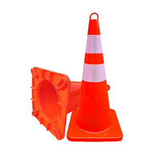 Cône de signalisation routière en PVC robuste de 700 mm, cône de sécurité routière en plastique orange avec col réfléchissant pour barrière d'avertissement de circulation municipale - Product Image 4