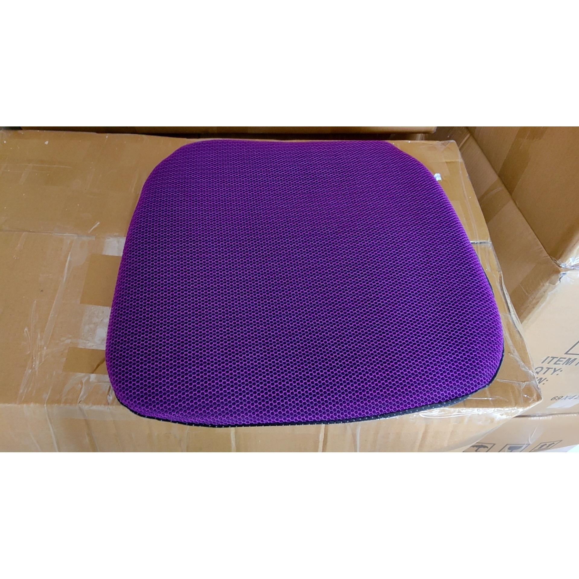 Gray inner core, gray mesh fabric cover (43*41*3.5cm)