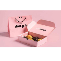 Emballage alimentaire de luxe pour pâtisserie, pâtisserie, dessert, emballage personnalisé, boîte en papier recyclé sucré avec séparateurs