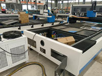 Machine de découpe laser fibre CNC 4x8 pour acier inoxydable, métal, fer, carbone, aluminium, avec table de travail 3015, 3000W, Yaskawa, Chili