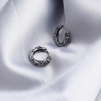 Anting Logam Bunga Mawar-Desain Retro Ramah Lingkungan yang Modis, Aksesori Unik Sederhana untuk Pria & Wanita