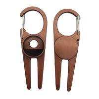 Outil de réparation de divot en aluminium de golf personnalisé en vrac avec jeu de marqueurs de balle pour les cadeaux de club