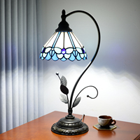 Lampu Meja Kaca Patri Motif Bunga Kupu-kupu Biru Lampu Modern 8 Inci Alas Logam Berbentuk Daun Lampu Baca untuk Kamar Tidur Ruang Tamu Meja Belajar