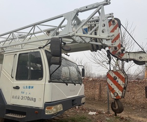 Zoomlion 25 Tons Used QY25vf Truck Crane Qy25vf Ztc250v Qy50v Ztc750v 25 Tons Mobile Crane Made in China - Product Image 5