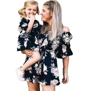 Low Price Summer Off The Shoulder Dresses Printed Family Matching Dresses Mommy And Me Outfits Kids Dresses For Girls