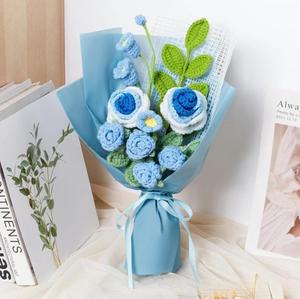 Regalo exclusivo de varias vacaciones <span class=keywords><strong>Ramo</strong></span> de <span class=keywords><strong>rosas</strong></span> <span class=keywords><strong>y</strong></span> <span class=keywords><strong>tulipanes</strong></span> de punto hecho a mano Artesanía creativa única Día de San Valentín conmovedor - Product Image 4