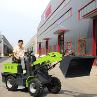Spedizione Gratuita, Caricatore Frontale per Trattore, Mini Caricatore Articolato Elettrico a Batteria 4WD per Uso Agricolo in Vendita