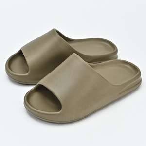 Nouvelles pantoufles d'été EVA à semelle épaisse pour l'extérieur, antidérapantes et résistantes aux odeurs, pour la salle de bain et la maison - Product Image 5