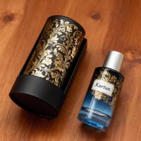 Emballage cylindrique de luxe Logo imprimé 30ml 50ml 100ml Vaporisateur de voyage Atomiseur Contenant d'échantillon Flacons de parfum en verre avec boîte OEM
