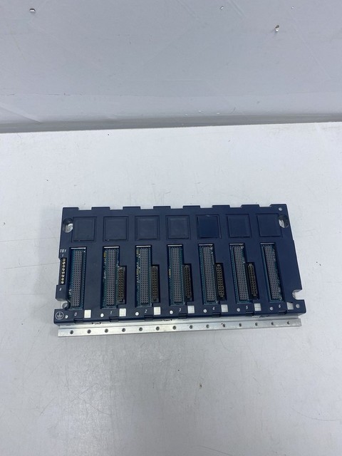 Original Brand New FANUC IC695CHS007GB  RX3i 7Slot Universal Backplane For PLC
