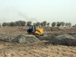 <span class=keywords><strong>Zoomlion</strong></span> รถปราบดินตีนตะขาบ ZD320-3/6 32ตัน - Product Image 6