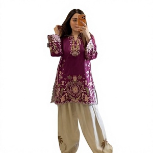 Lehenga Choli de Georgette Sintética para Mujer, Traje Étnico Tradicional Largo hasta el Suelo, para Fiestas, Estilo Informal de India y Pakistán, Corte Regular, para Todos - Product Image 1