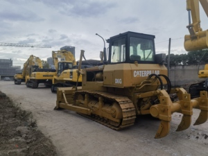 Bulldozer CAT D6G d'occasion, robuste, fabriqué au Japon, haute performance - Product Image 4