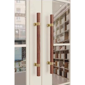 Poignée de porte en laiton moleté avec insert en bois de noyer massif, poignée d'entrée robuste pour portes vitrées de grande villa - Product Image 5