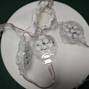 2024 haute qualité LED buld WS2811 DC24V IP65 adressable double Signal 70mm numérique Noël LED Point Lights - Product Image 3
