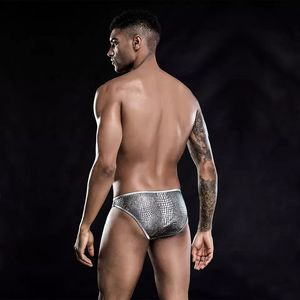 Venta al por mayor bolsa de lujo Boxer <span class=keywords><strong>Gay</strong></span> Boy <span class=keywords><strong>Old</strong></span> Men Sex Lingerie OEM Male Ultra-Low Briefs Sexy ropa interior para hombres - Product Image 5